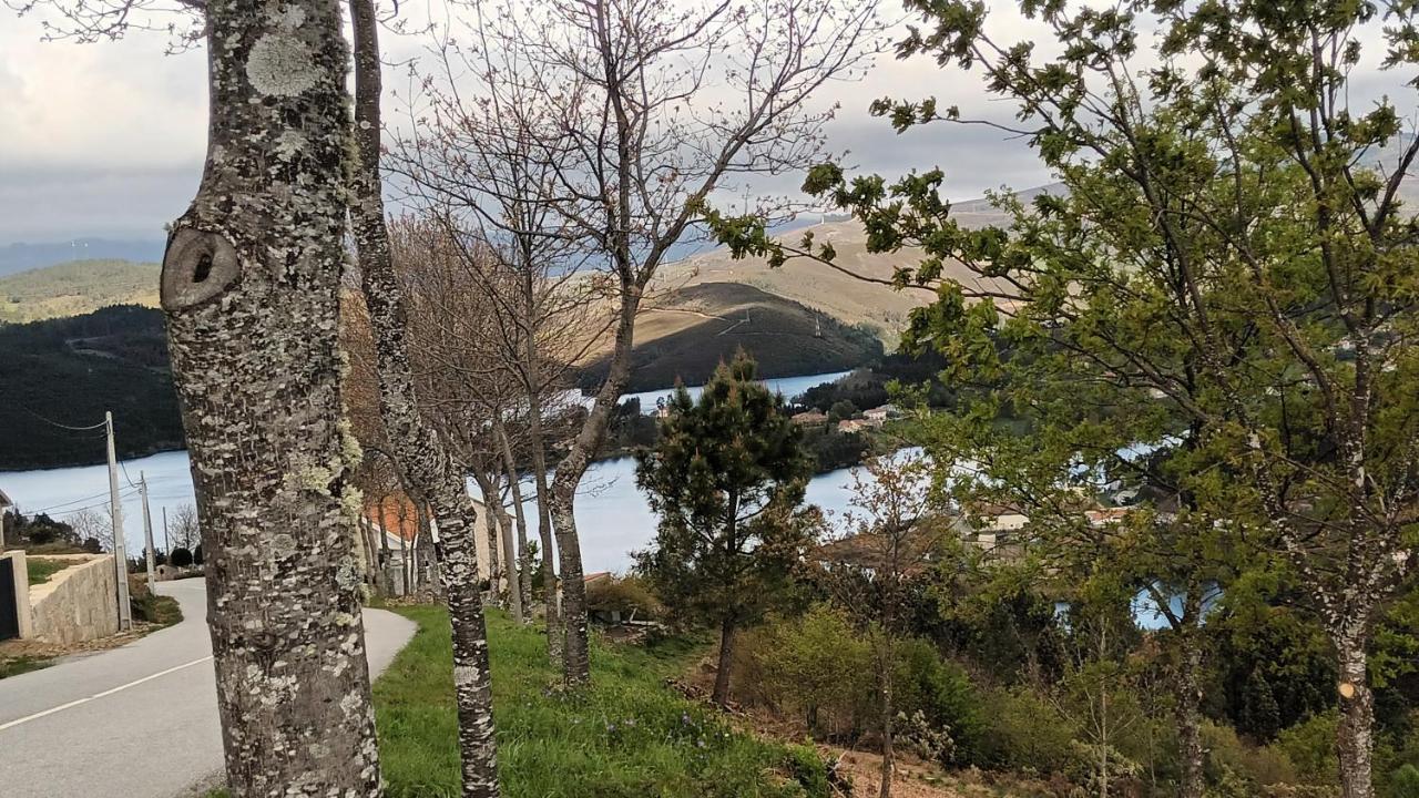 Geres Do Alibaba Villa Ruivaes Екстериор снимка