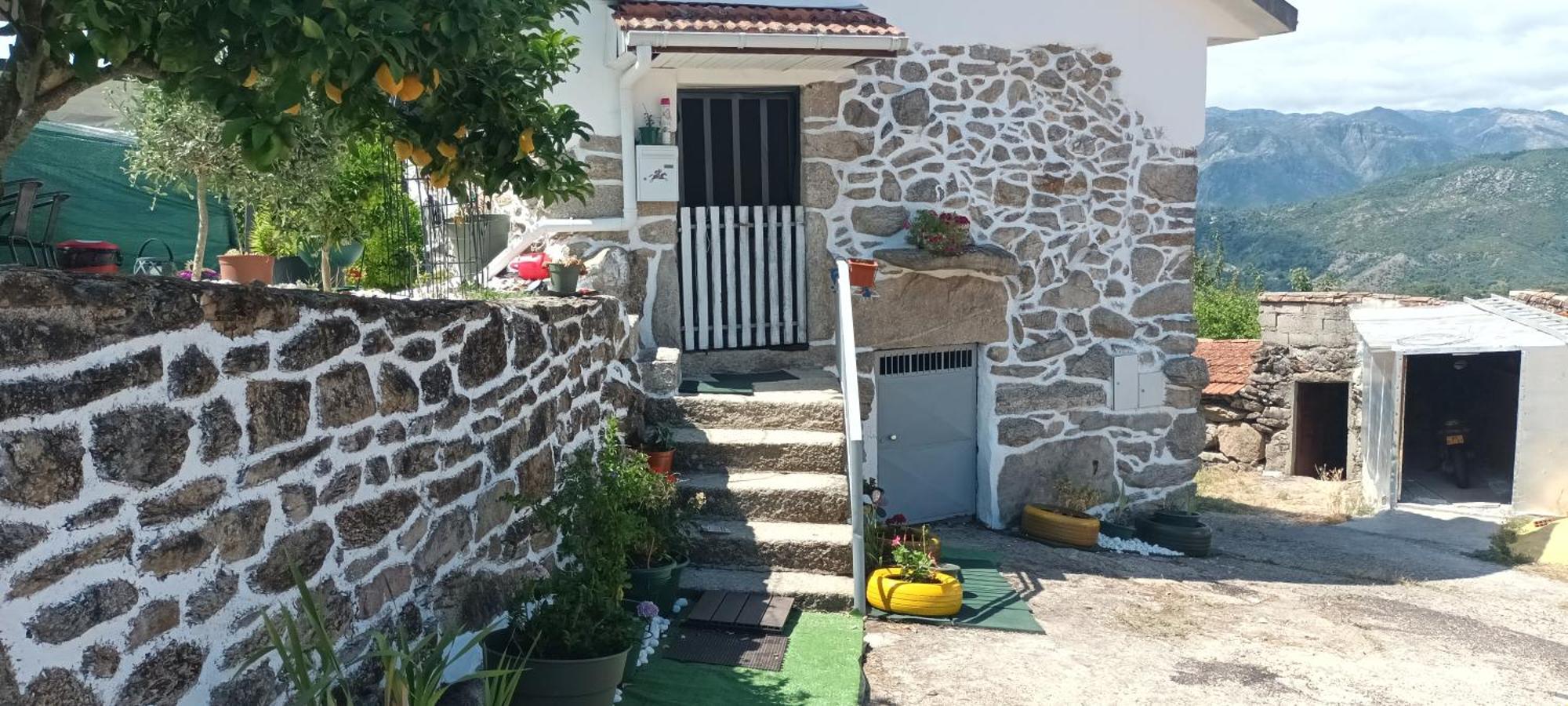Geres Do Alibaba Villa Ruivaes Екстериор снимка